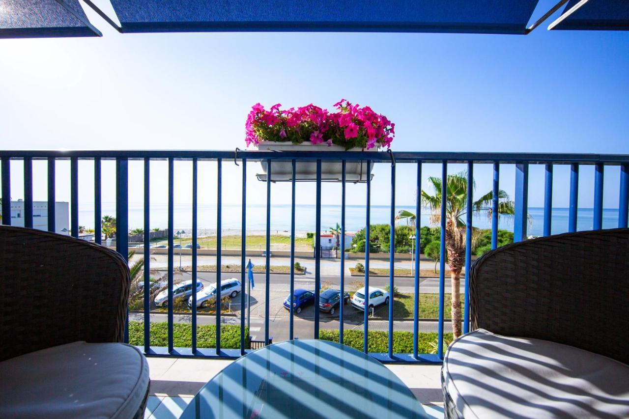 Ticho'S Greenblu Hotel Castellaneta Marina Exterior photo