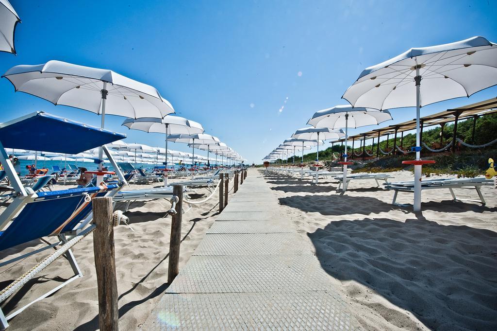 Ticho'S Greenblu Hotel Castellaneta Marina Exterior photo